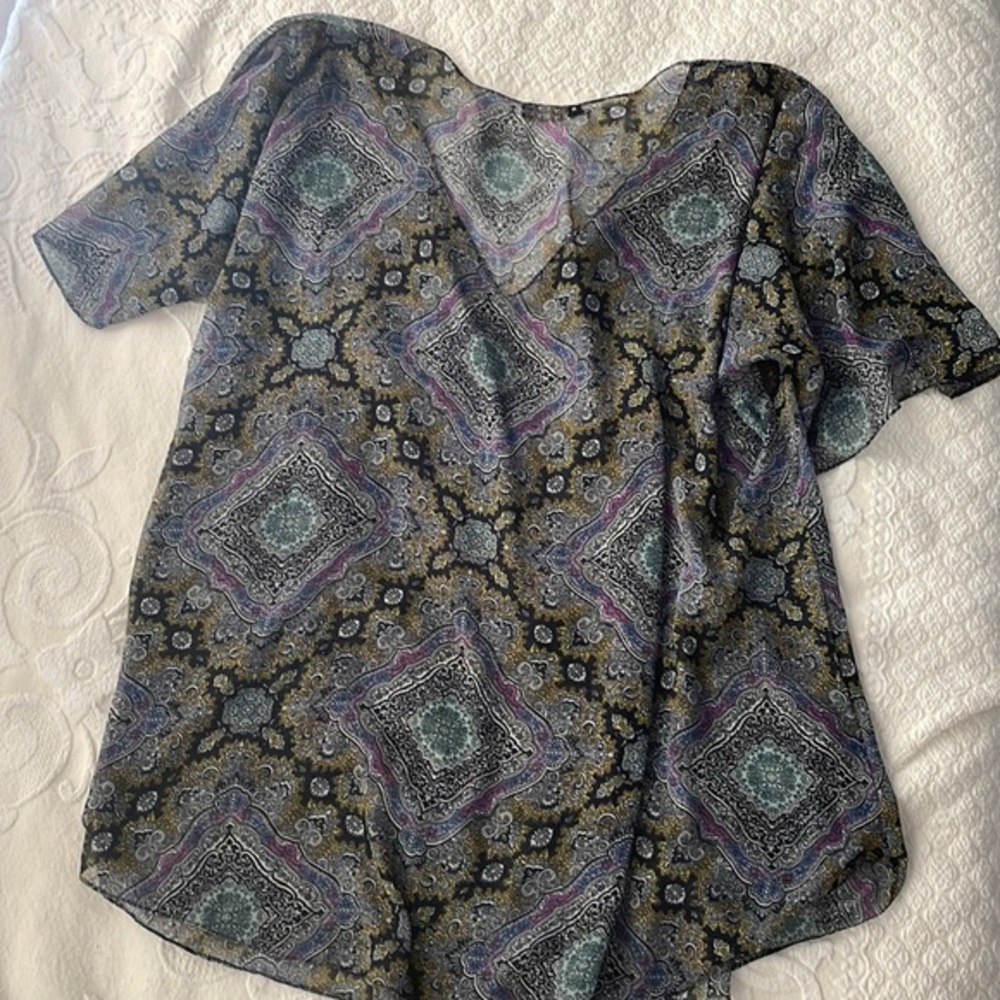 ONeill Cover Up medium NWOT sheer